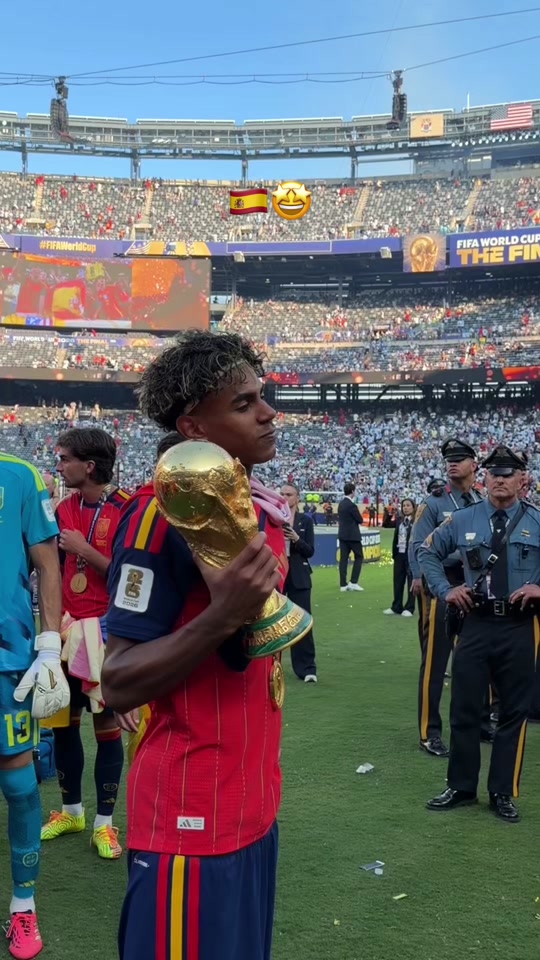 Winners mood. 🤩🇪🇸 #FIFAWorldCup