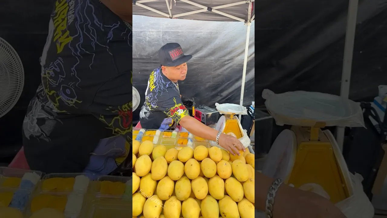 Juicy Orange Mango Sticky Rice You Must Try in Bangkok