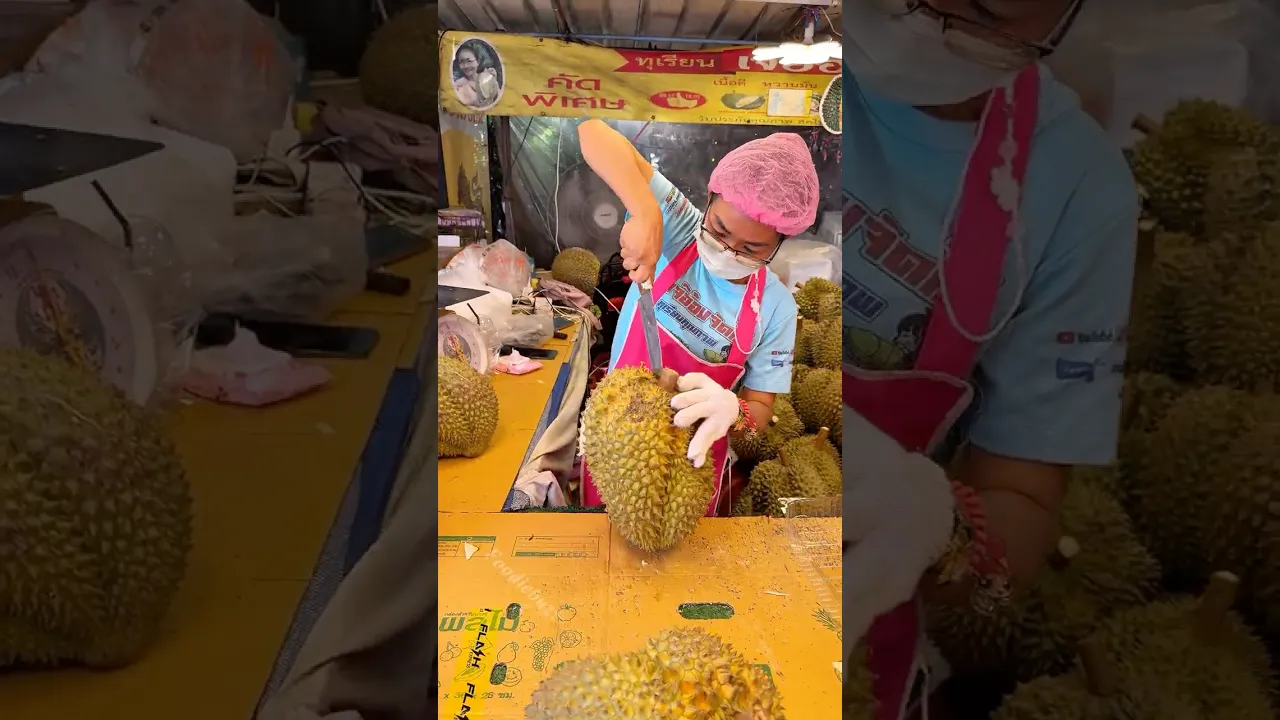 Perfect Giant Durian Cutting in Bangkok
