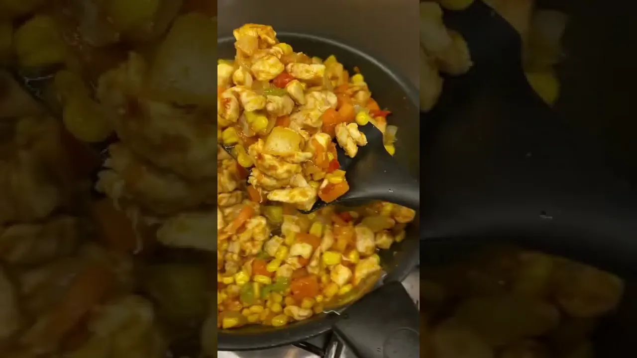 Tortilla kadar pratik var mı？ #tortilla #tortillas #lavaş #tavuklutarifler