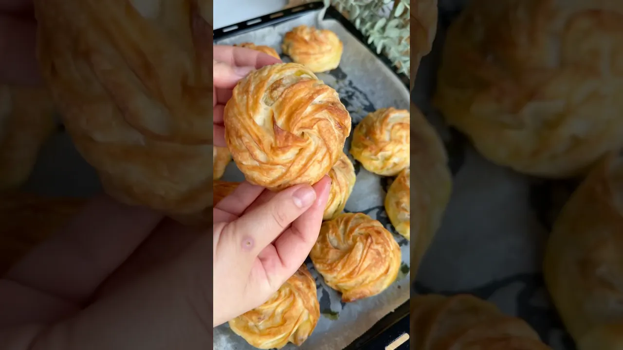Gül börek😍 #food #tarif #globalcuisine #cooking #recipe #gülbörek #easyrecipe #yemektarifleri