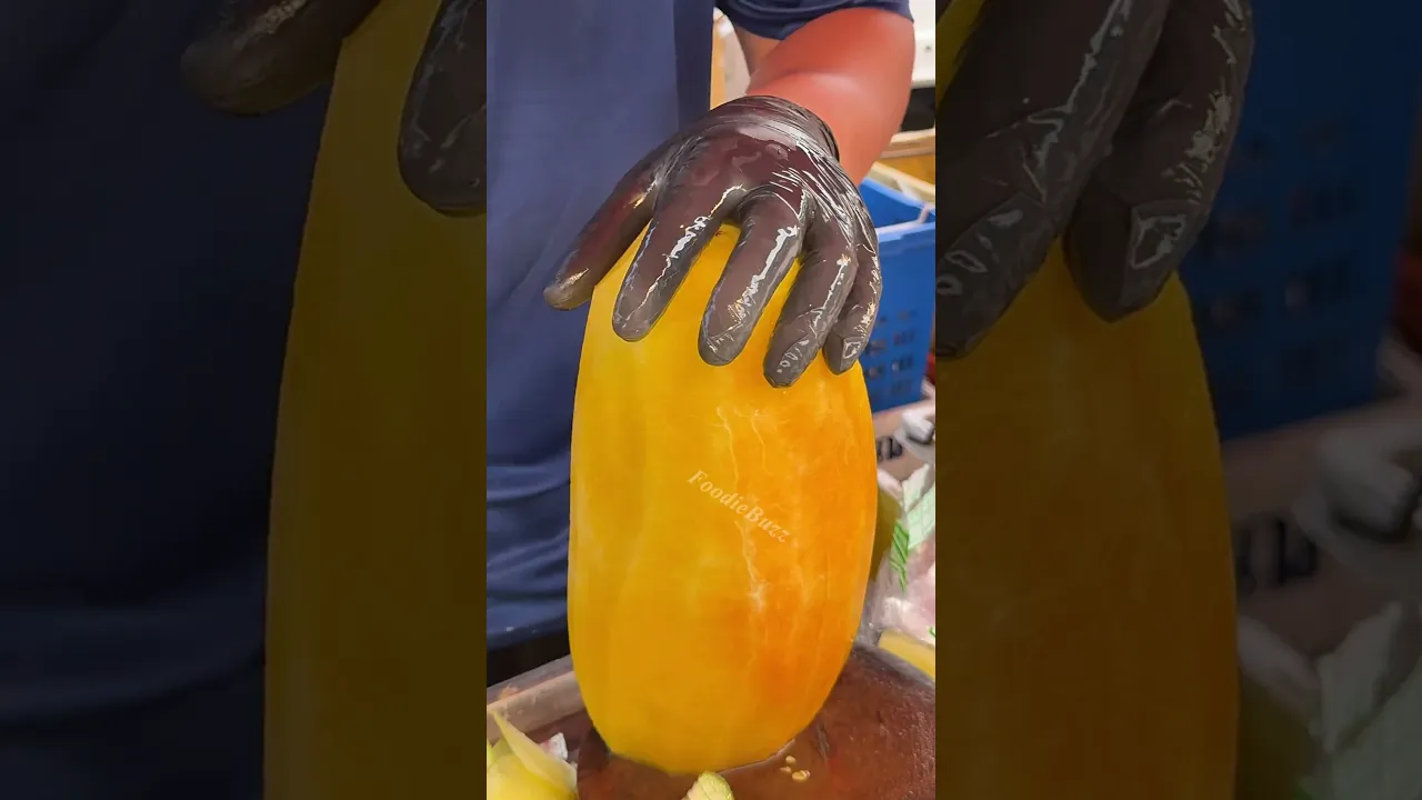 Orange Watermelon Selling in Bangkok! Amazing Fruit Cutting Skills