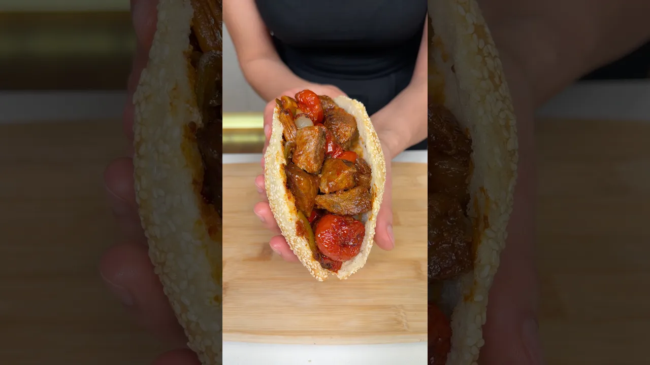 Eli Böğründe Bun 🥙 ｜ Anatolian Flavor Bun ⬇️ English #bun #busezeynep #sandwich