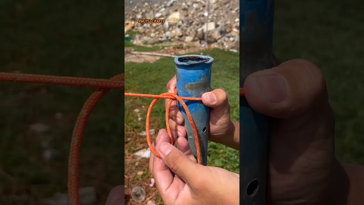 Lowering objects from a height using a rope #knut #knuts