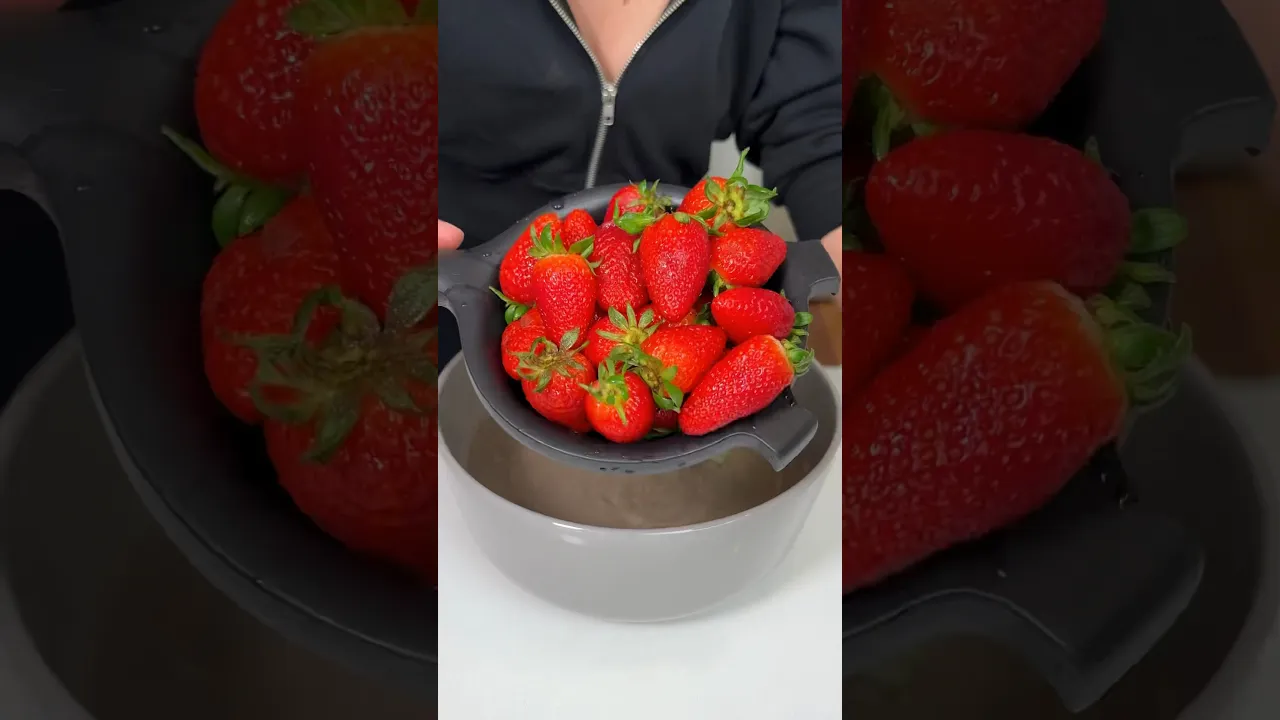 Çilekli Cheesecake 🍓 No bake #strawberry #cheesecake #busezeynep