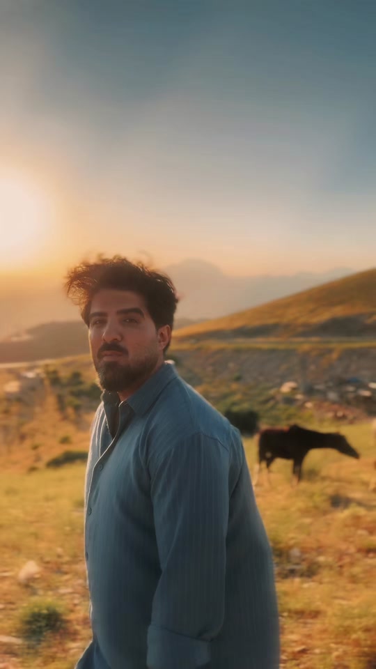 اینسانی دروست ( زەمان ) دەری دەخات نەک ( زمان )🤍
