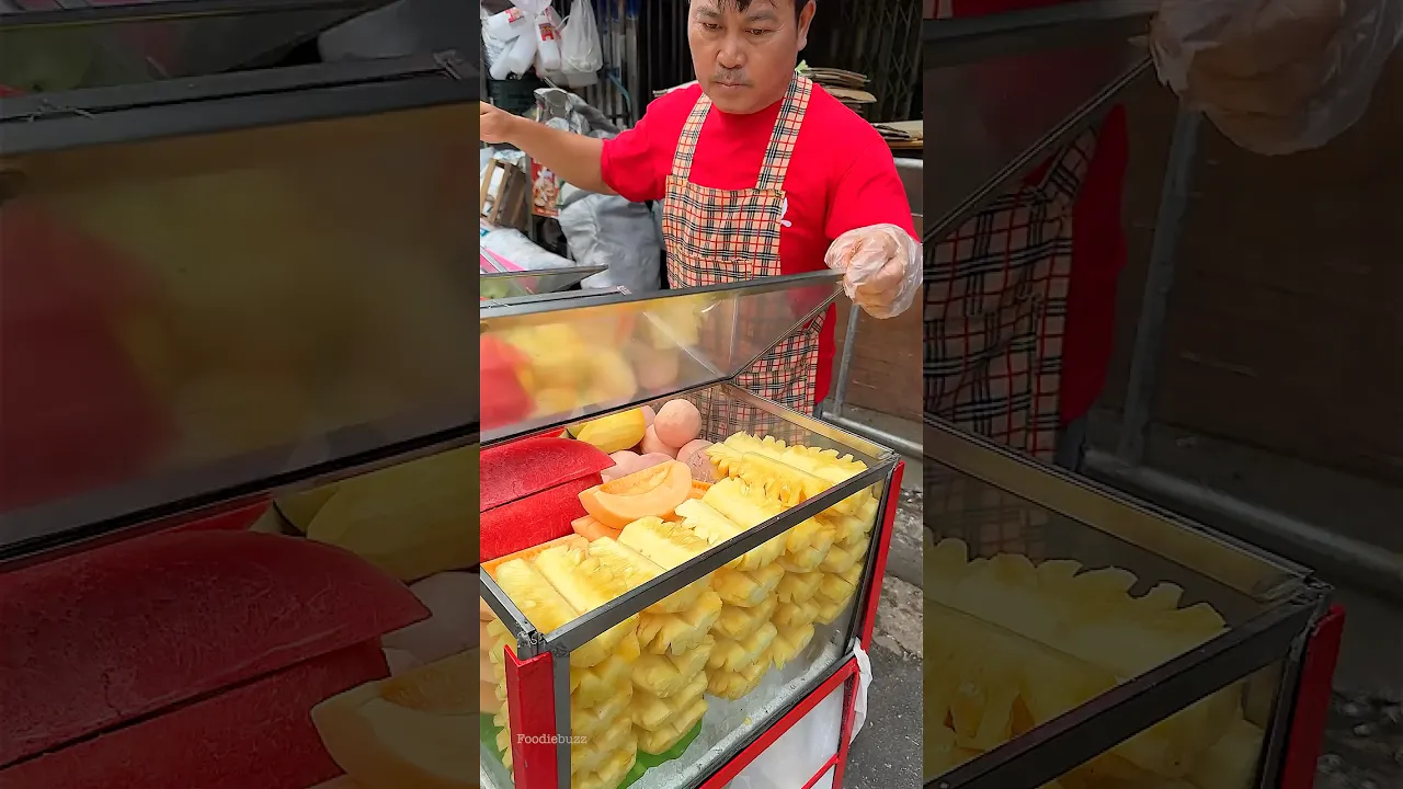Bangkok's $0.60 Fresh Fruit – Sweet, Juicy & Beautiful!