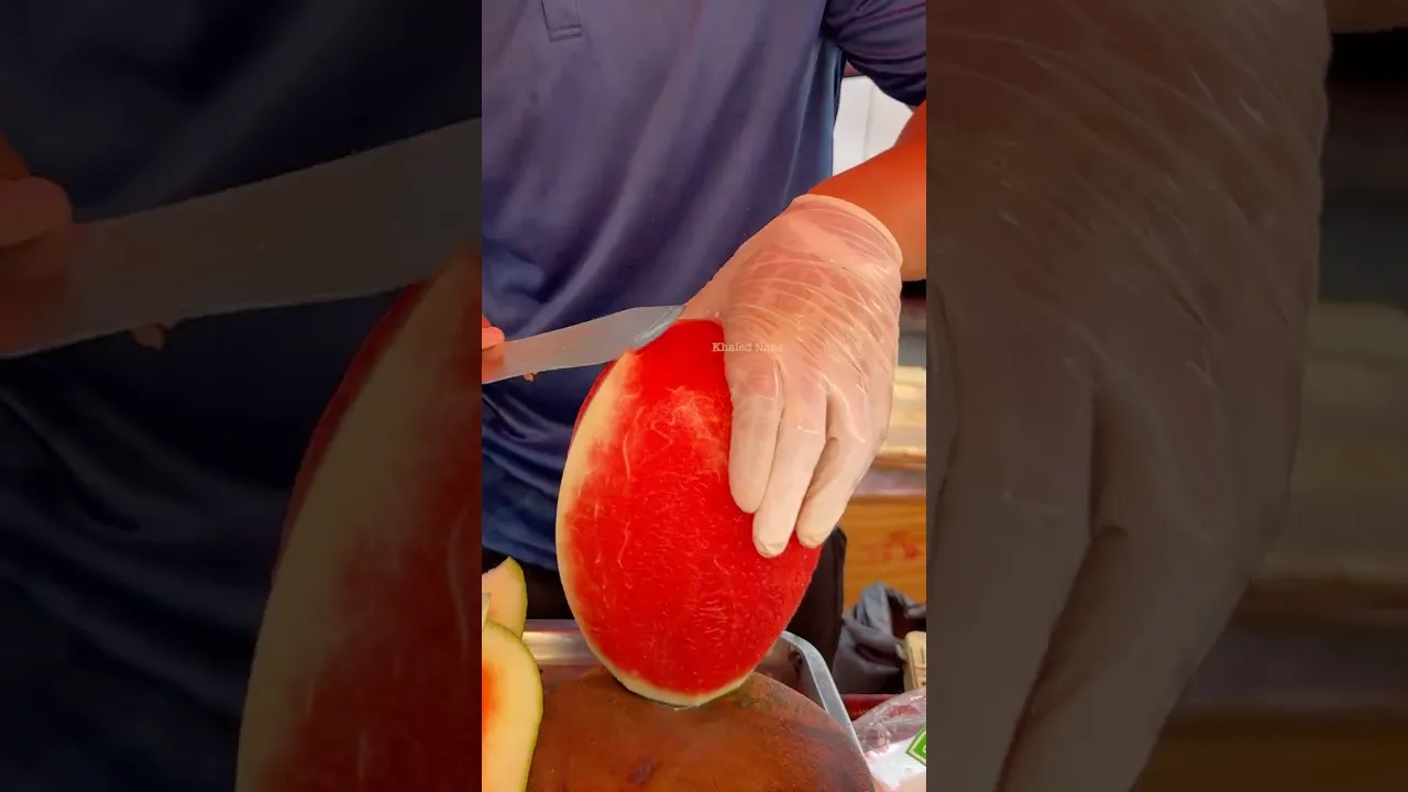 Only $0.90! The Juiciest Red Watermelon in Bangkok