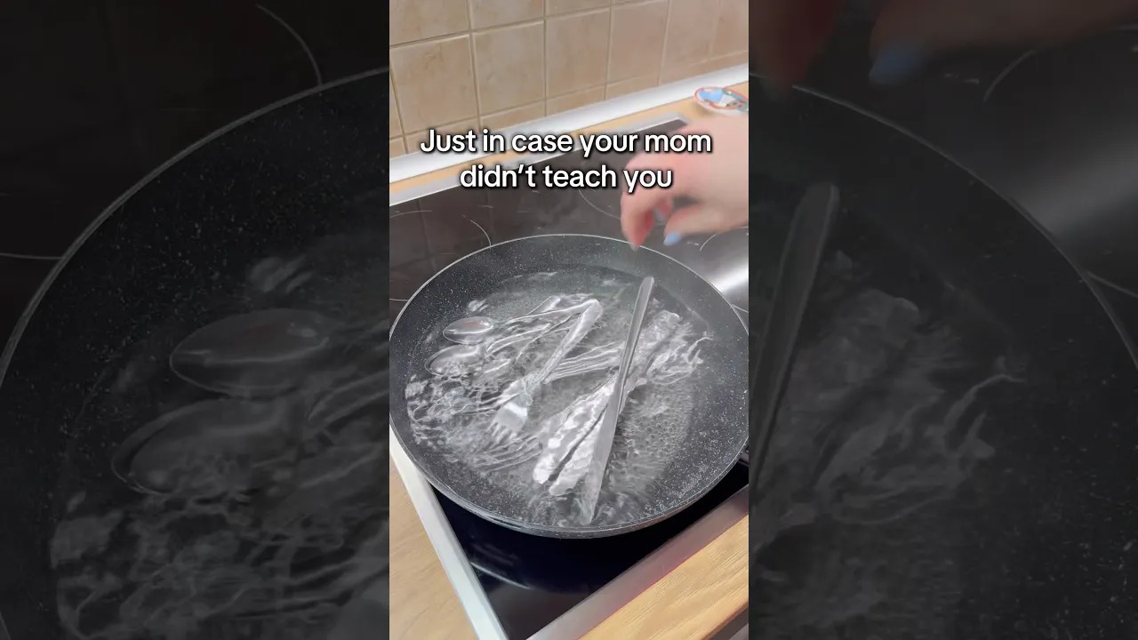 Cleaning lifehack ✅ #reallifehacks