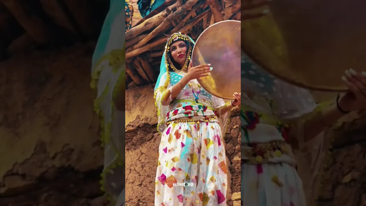 ＊＊کوردستان، زمانێکی شیرین، جلبەرگێکی ڕەنگاوڕەنگ، و گەلێکی پڕ مێژوو و شەرەف!＊＊ ❤️ #کوردستان #کورد
