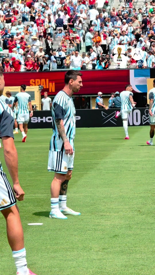 Messi ready for another #FIFAWorldCup Final. Shot on Motorola razr f...