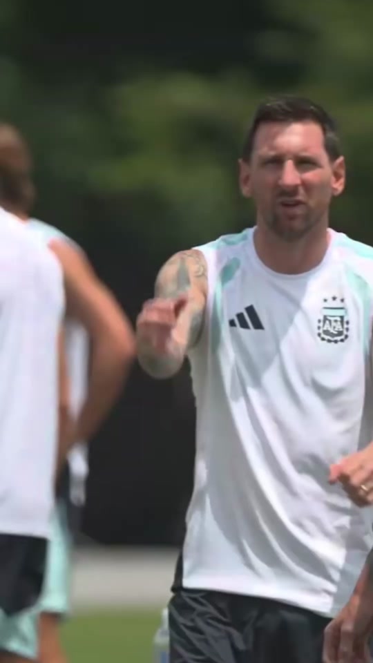 Messi training cam 💪📹 #FIFAWorldCup