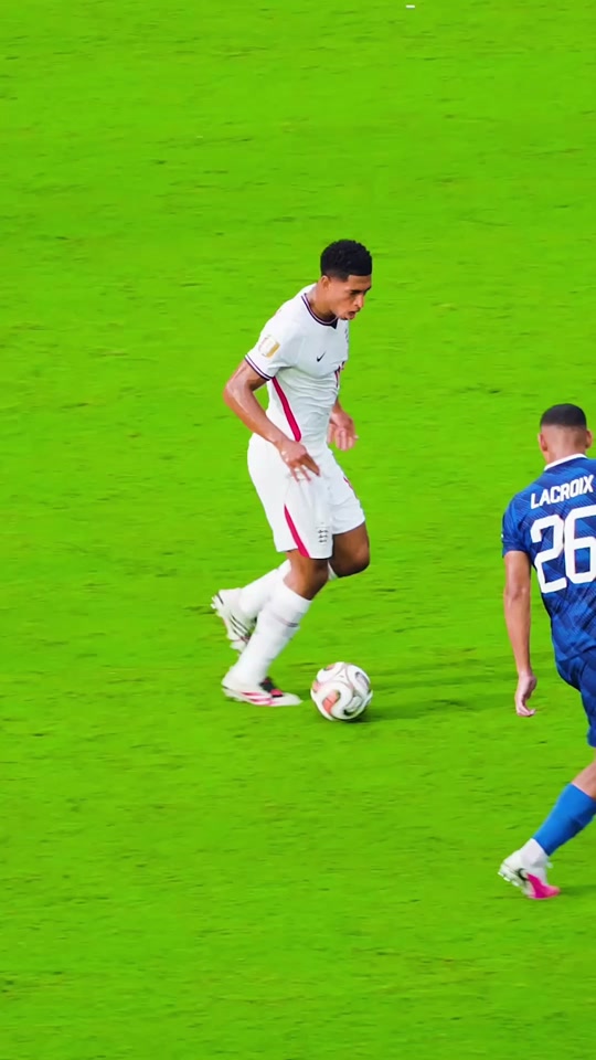 That finish from Jude Bellingham. 😮‍💨🏴󠁧󠁢󠁥󠁮󠁧󠁿 #FIFAWorldCup