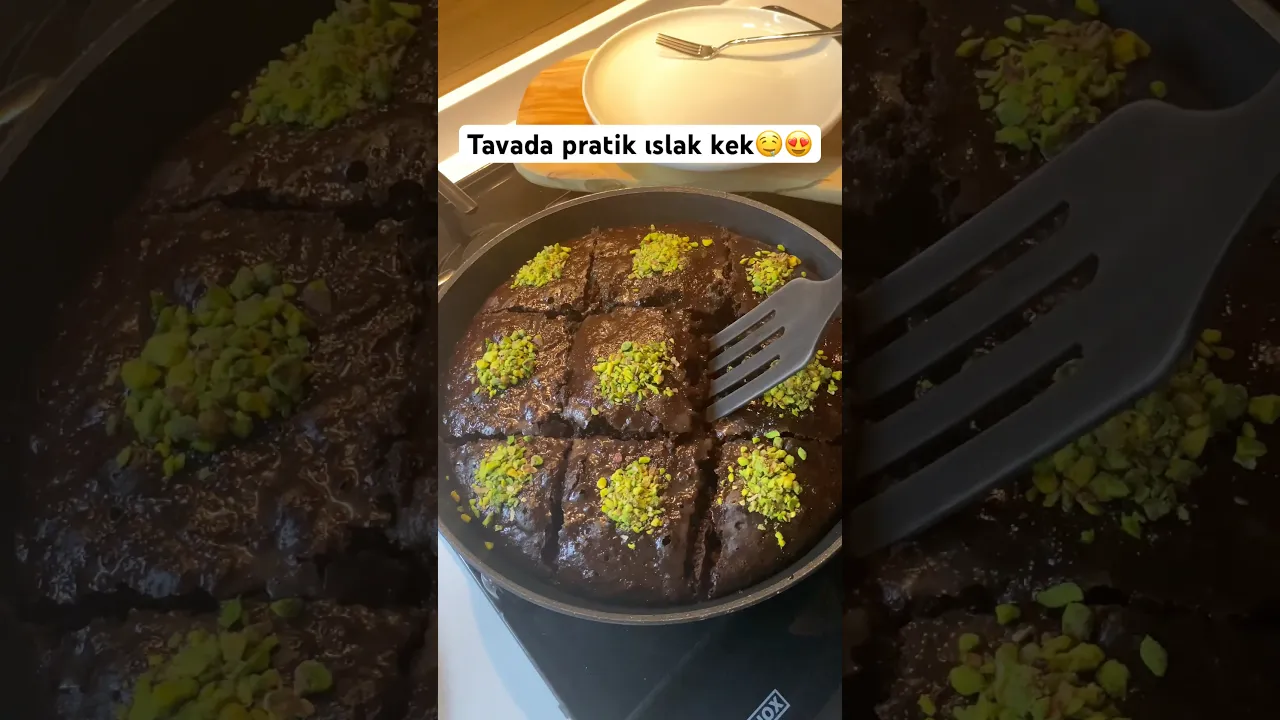 Tavada ıslak kek yapıyoruz👌 #food #globalcuisine #globalfood #yemektarifleri #global #cooking