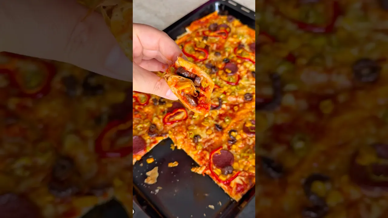 Pratik pizza 🍕 #globalcuisine #recipe #tarif #food #pratiktarifler #pizza #cooking #pizzalover