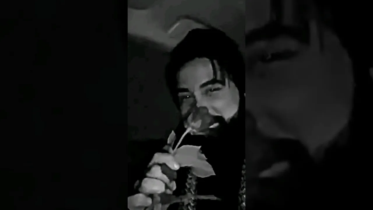 حەمە کرمشانی بەخوا هەموو بێ وەفان دڵەکەم 🖤