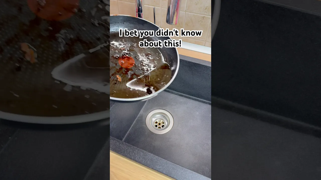 Don’t Pour Cooking Oil Down the Drain 🚫#reallifehacks #tipsntricks