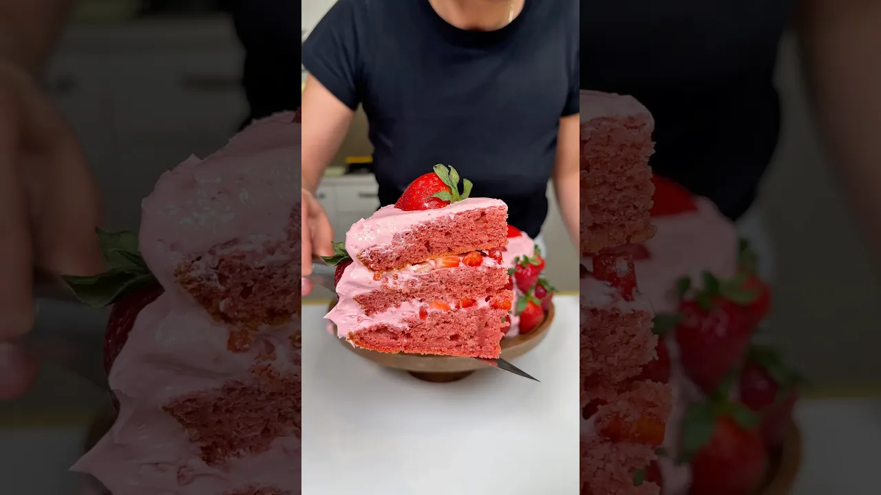 Buse’nin Çilek Pastası ｜ Buse’s Strawberry Cakes #busezeynep #strawberry