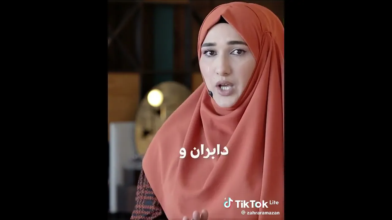 قـەدری یـەکـتـری بـزانـن خـاک شـتـێـک بـبـات نـایـگـەرێـنـێـتـەوە💔🥰