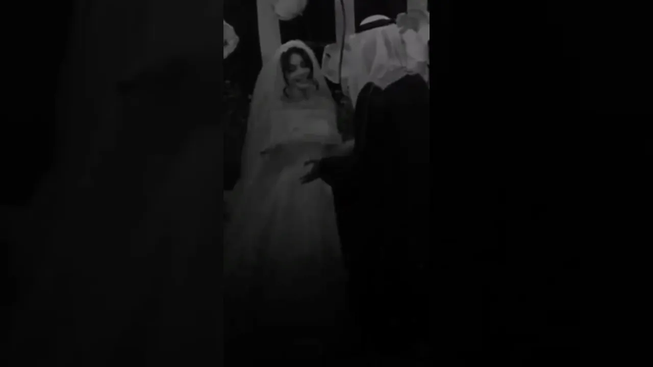 هەڵمەت محمد دور لە من جی گەوادی لە گردن دەئاڵێت 🩶