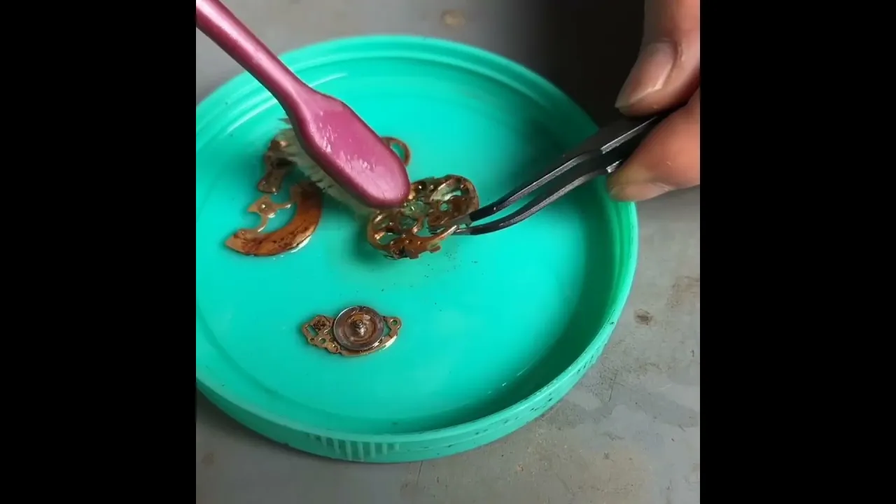 Rusty Rolex Reborn From Corrosion to Luxury Perfection RH