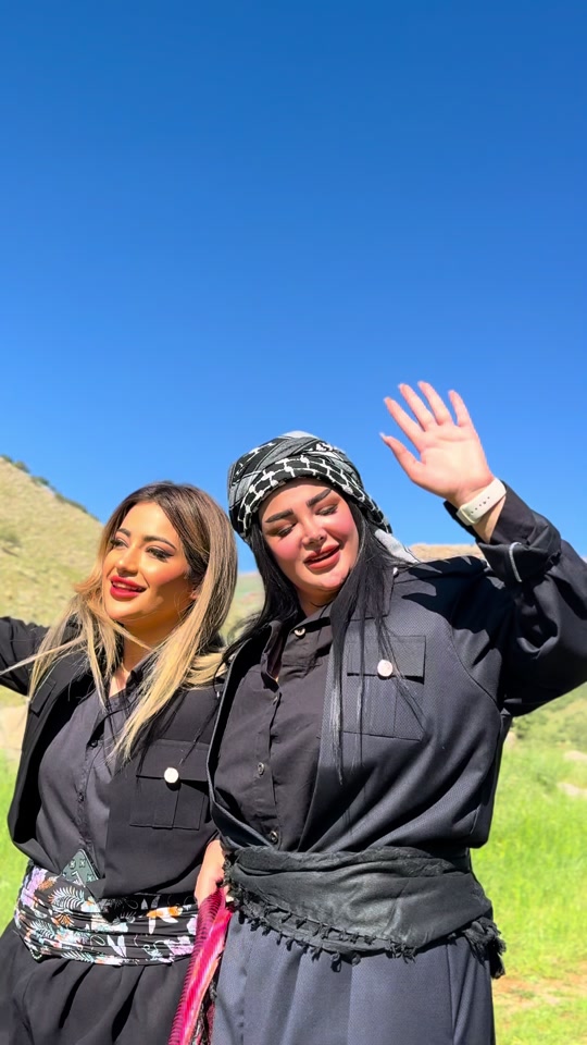 له ناو هه‌موو جوانانا دلین جوانه فریده 😍😍😍