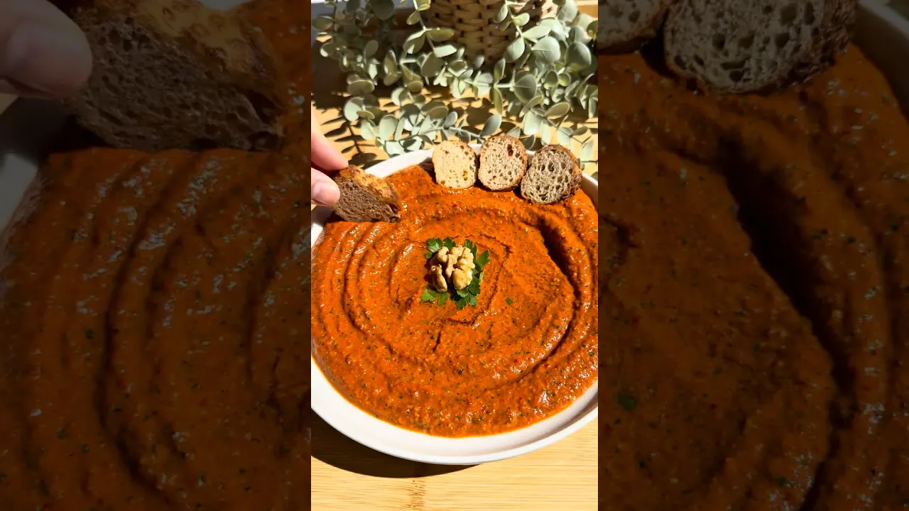 Cevizli köz biberli nefis bir meze😍🤤 #globalcuisine #food #tarif #recipe #salatatarifi #cooking