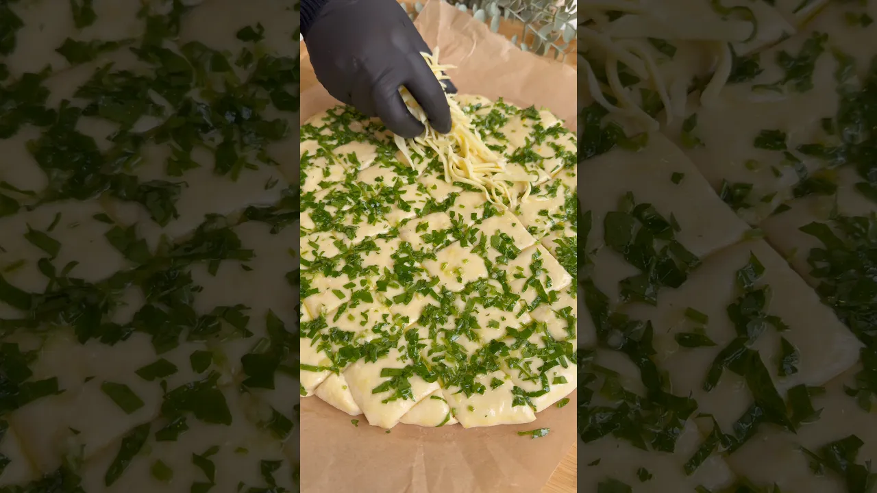 Sarımsaklı pizza ekmek😍 #food #tarif #recipe #globalcuisine #pizza #sarımsaklı #sarımsaklıekmek