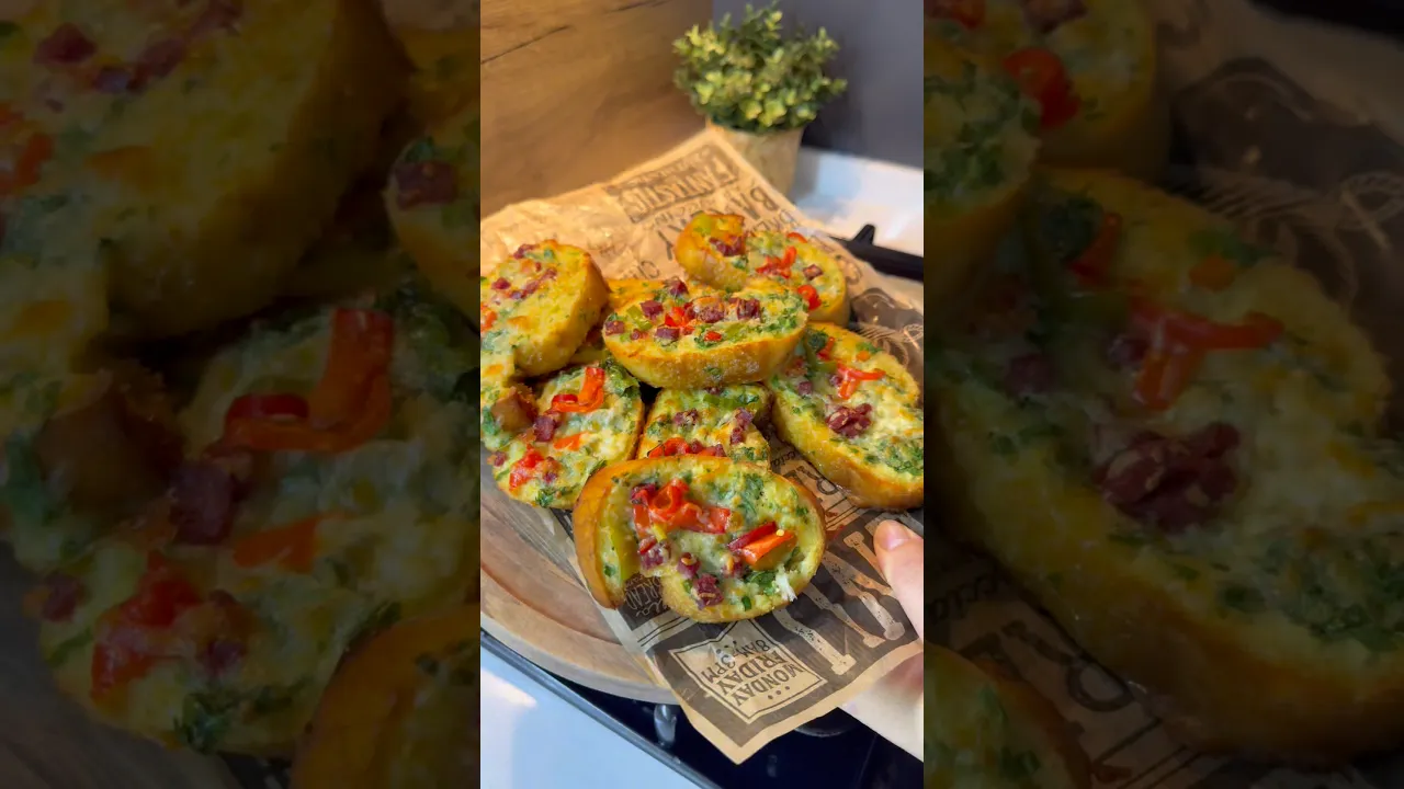 Kahvaltılık yumurtalı pizza👌 #recipe #tarif #food #kahvaltı #pratiktarifler #globalcuisine #cooking