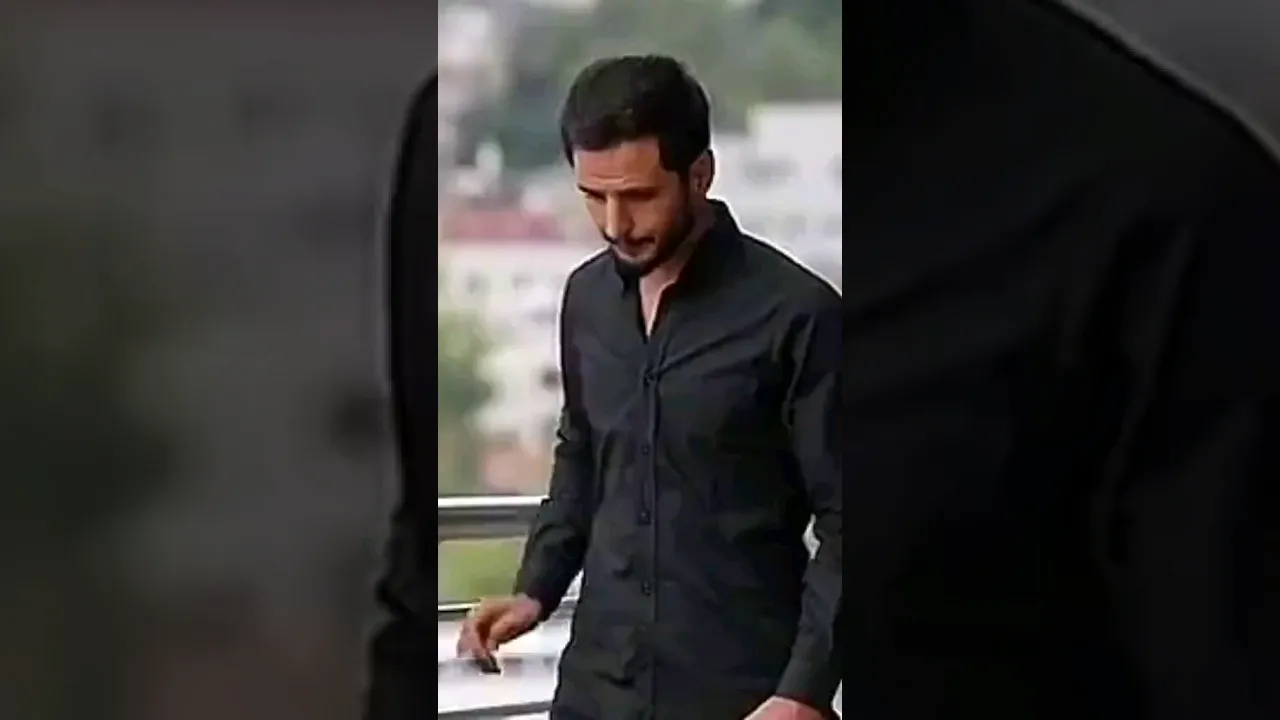 کیسرا دێوانە دەترسم نەت بینمەوە تەمەن نەم داتێ مەودە 🖤