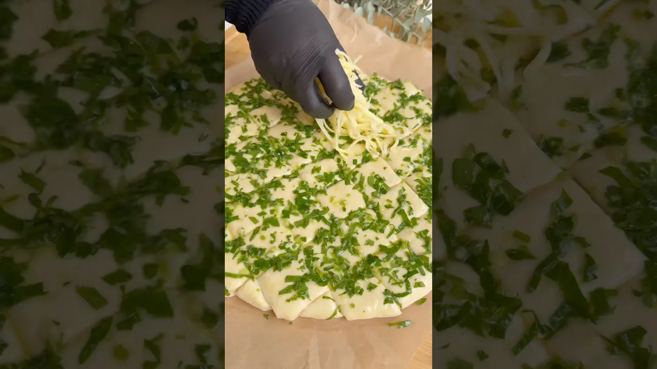 Sarımsaklı pizza ekmek😍 #food #tarif #globalcuisine #recipe #pizza #bread #sarımsaklıekmek