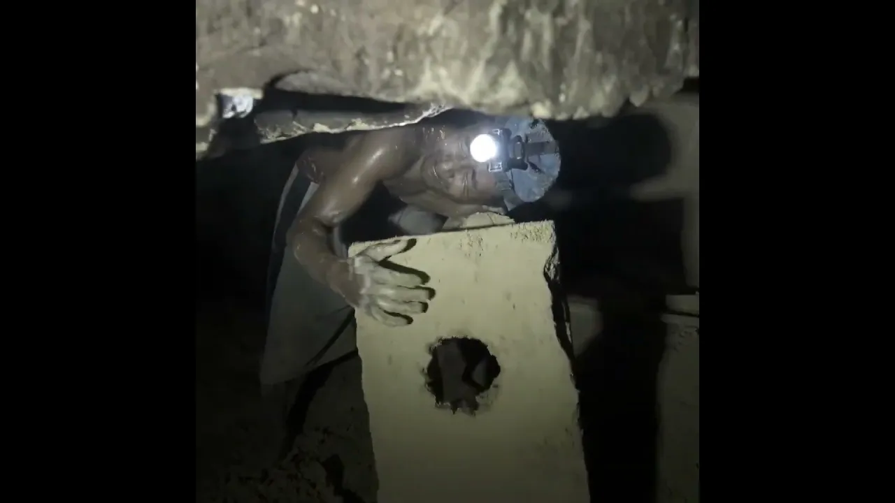 How Mud Blocks Are Made Using Ancient Methods!