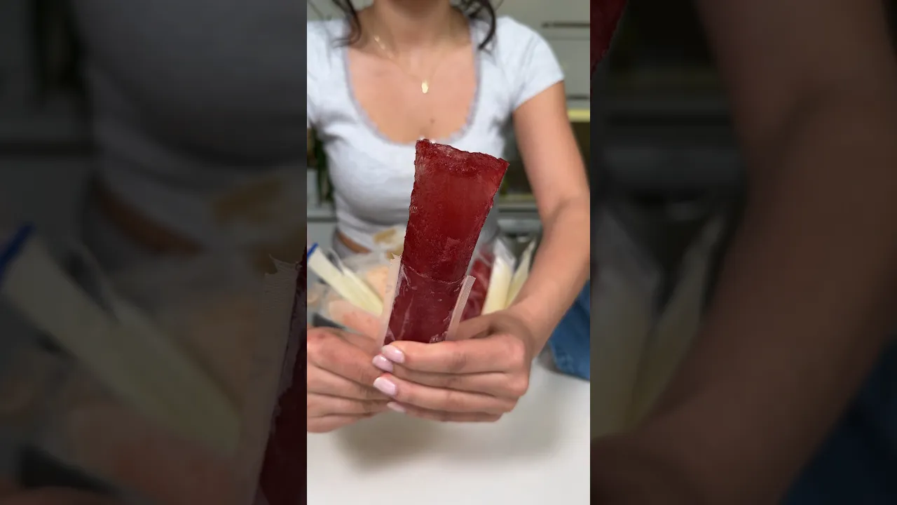 Meybuz ⧸ Juice Freezies🍓🍦 #meybuz #juicing #busezeynep