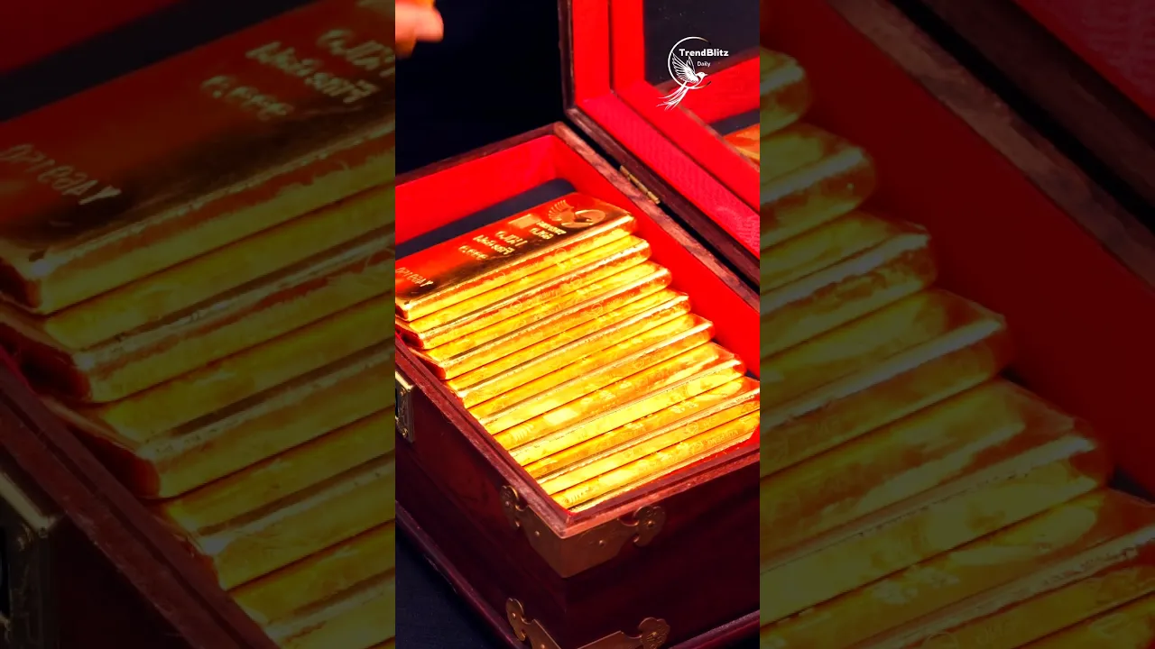 Handcrafted Golden Cup of Eternal Harmony ｜ Luxury Craftsmanship & Cultural Heritage Art