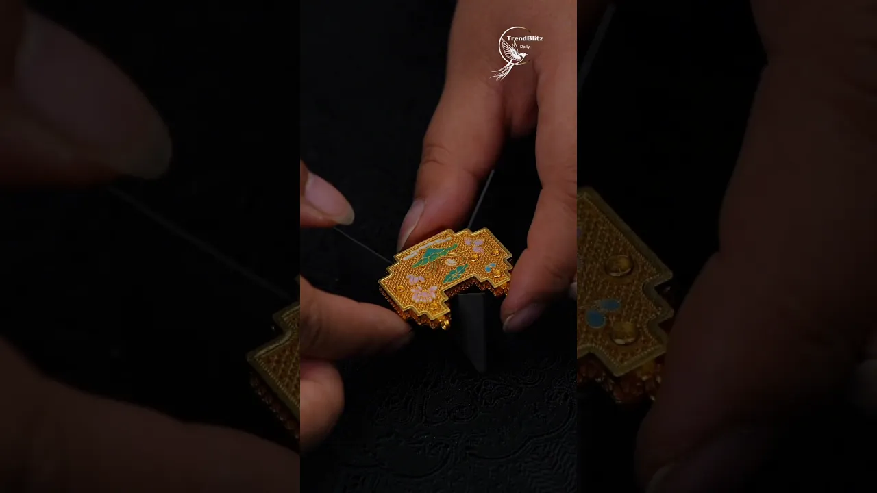 Filigree Gold Lock Craftsmanship ｜ Intangible Cultural Heritage Jewelry for Luck & Blessings