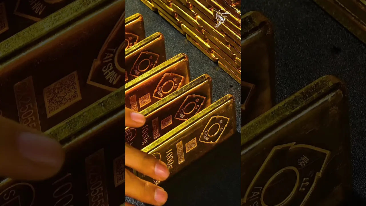 The Golden Arowana： Luxury Symbol, Cultural Heritage & Traditional Craftsmanship
