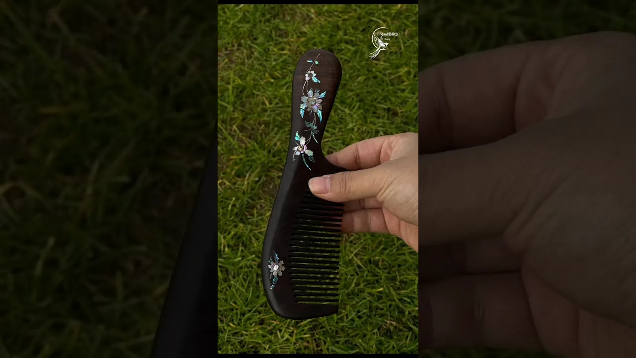 Peony Mother of Pearl Inlaid Long Handled Comb ｜ Luxury Intangible Heritage Craft