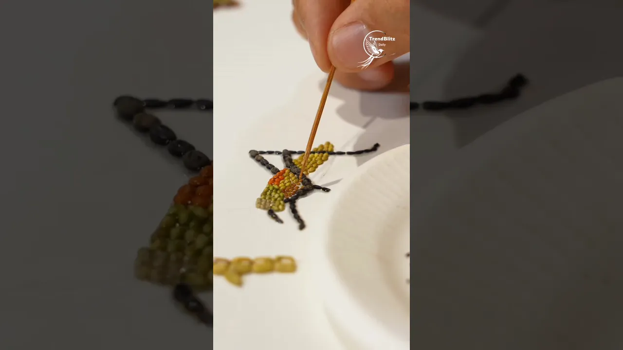 A Thousand Grains of Rice Become Living Art ｜ Traditional Rice Painting Masterpiece