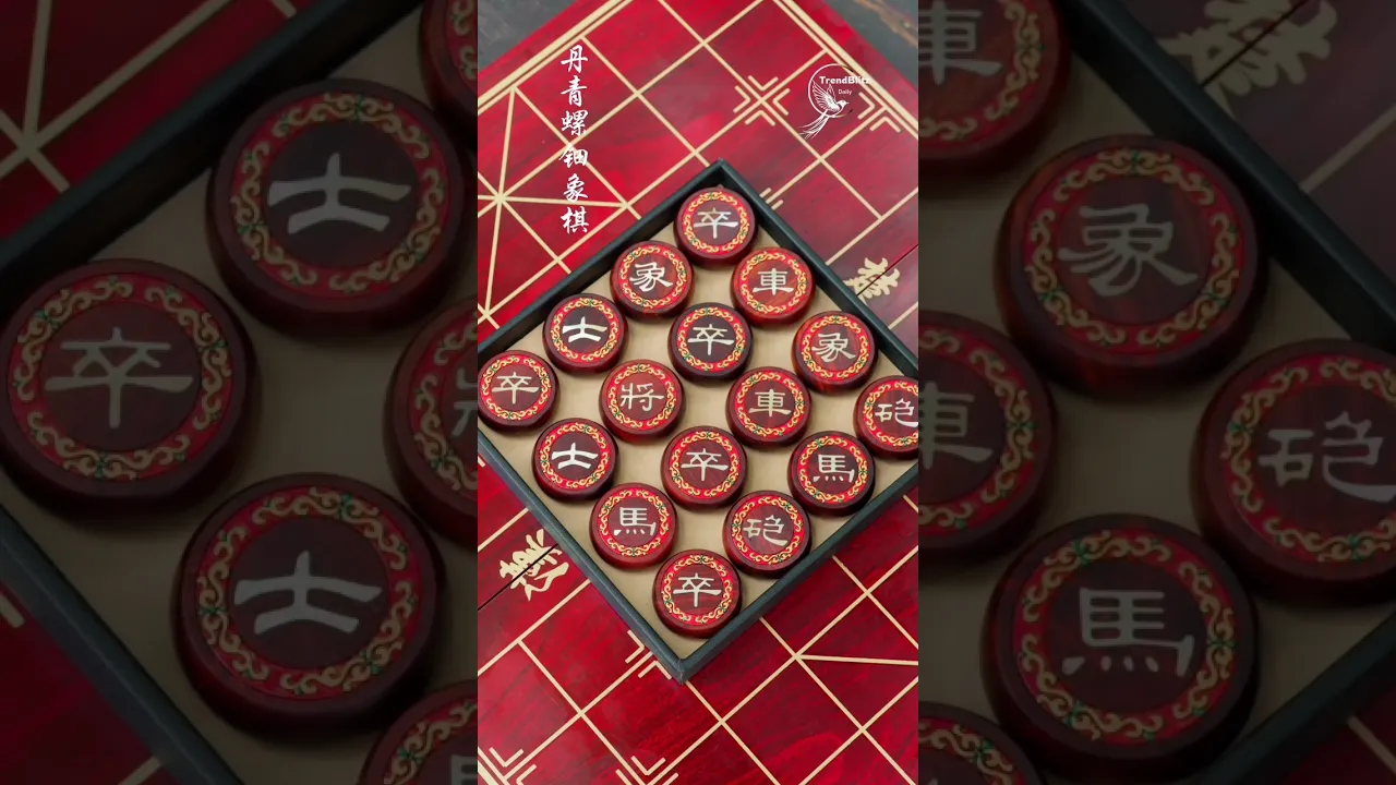 Handmade Mother of Pearl Chess Set ♟️ Oriental Luxury Craftsmanship & Inlay Art