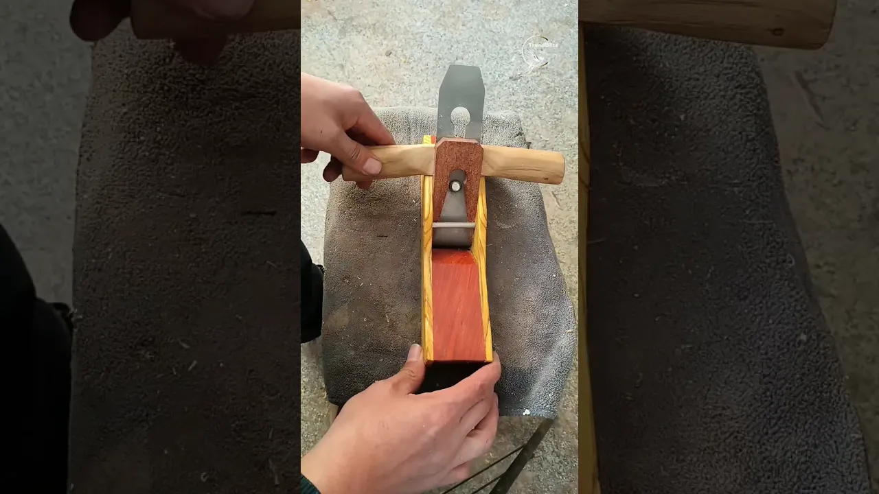 Year of the Horse Woodcraft Plane ｜ Handmade Folk Art Gift for New Beginnings 2026