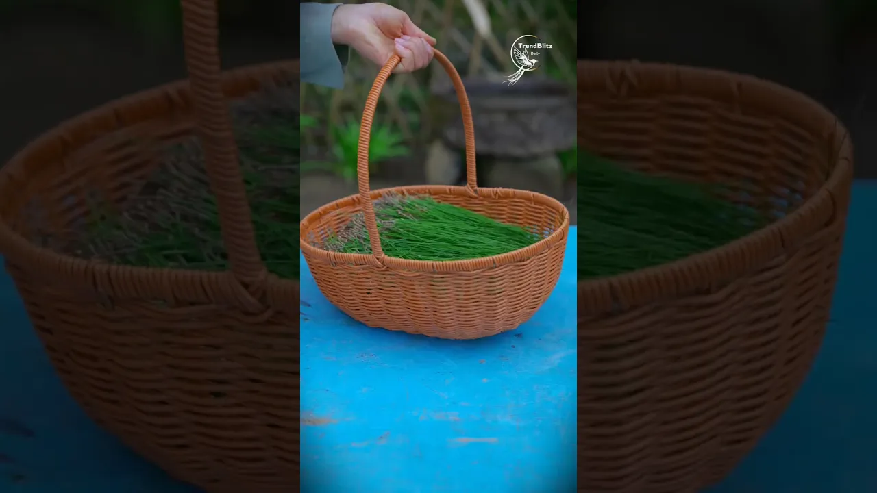 🌾 Pine Needle Tea & Rice Cakes From the Mountains ｜ Ancient Rural Food Traditions Still Alive