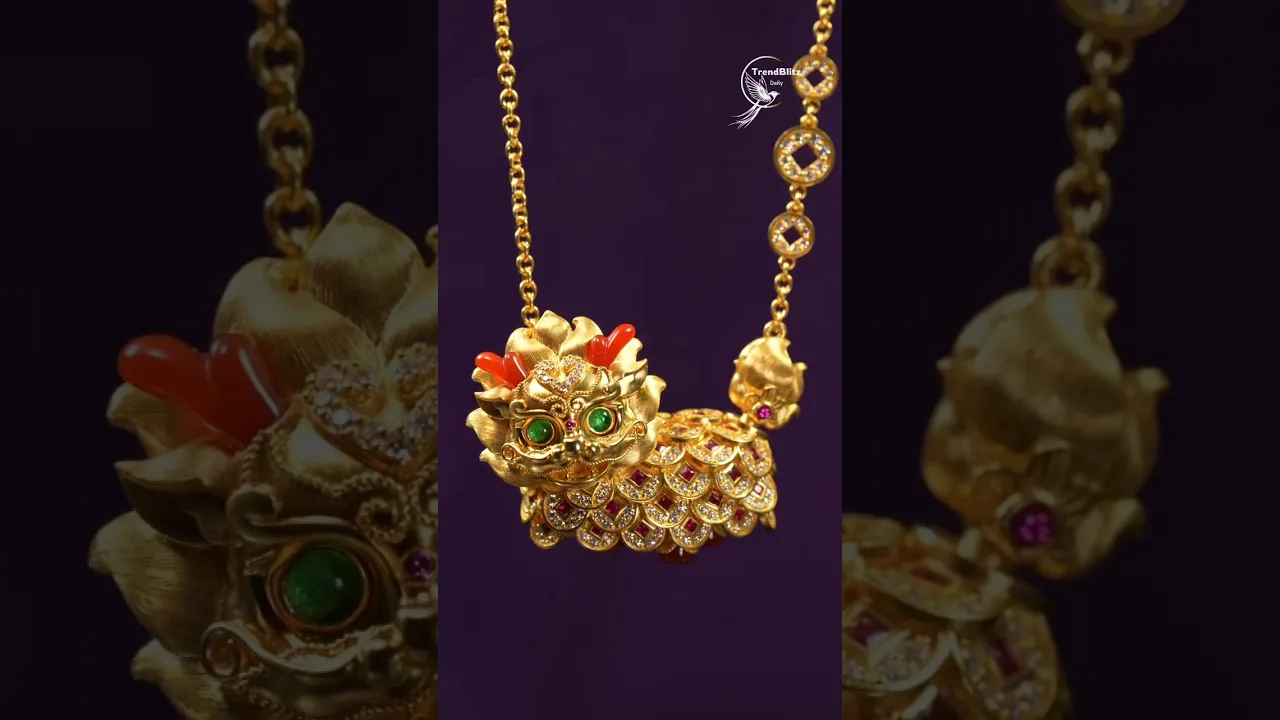 The Romance of Handmade Gold Jewelry Showcasing Fluid Design and Exquisite Craftsmanship