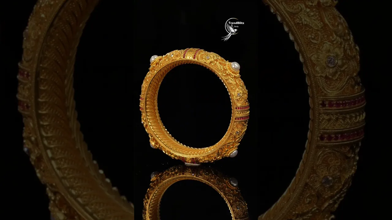 Golden Heritage Elegance ✨ A Timeless Symbol of Cultural Confidence & Luxury Art