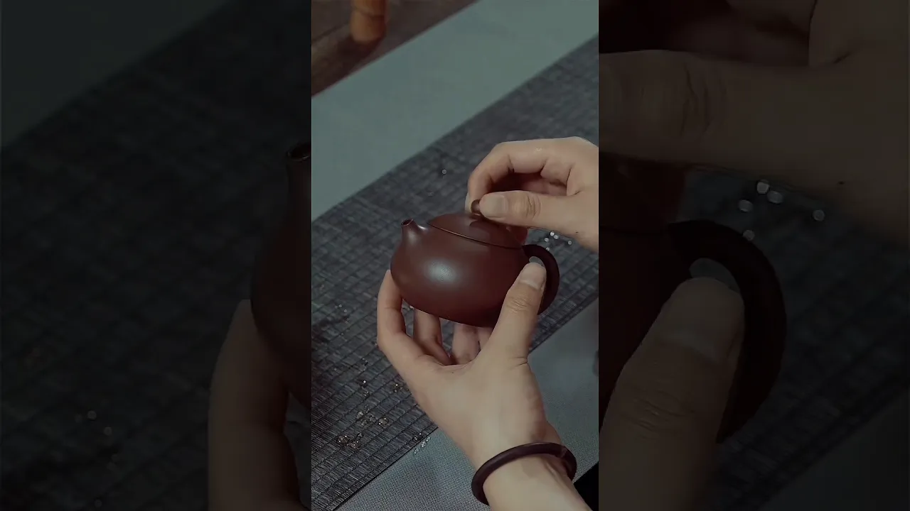 Timeless Craftsmanship： Handmade Yixing Zisha Teapot ｜ Luxury Chinese Tea Art & Cultural Heritage