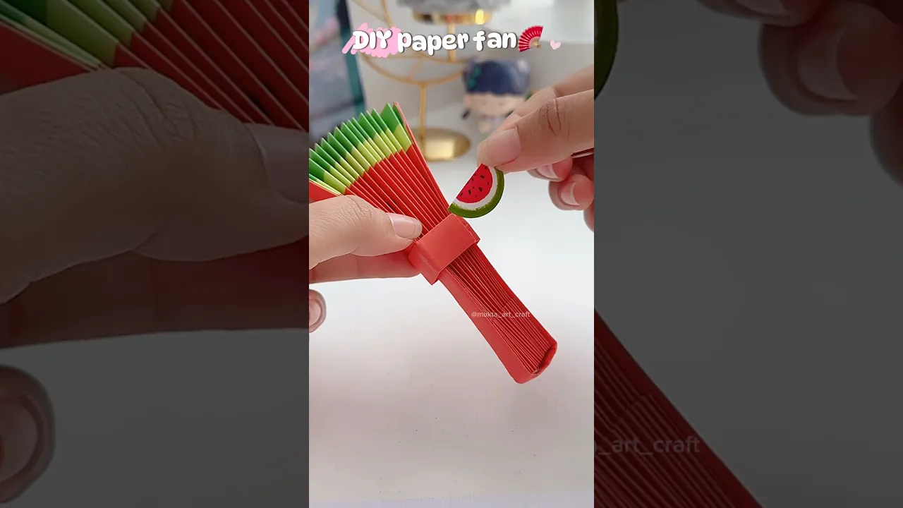 DIY watermelon paper fan 🪭 ✨ #shorts #art #diy #muktaartandcraft #youtubeshorts