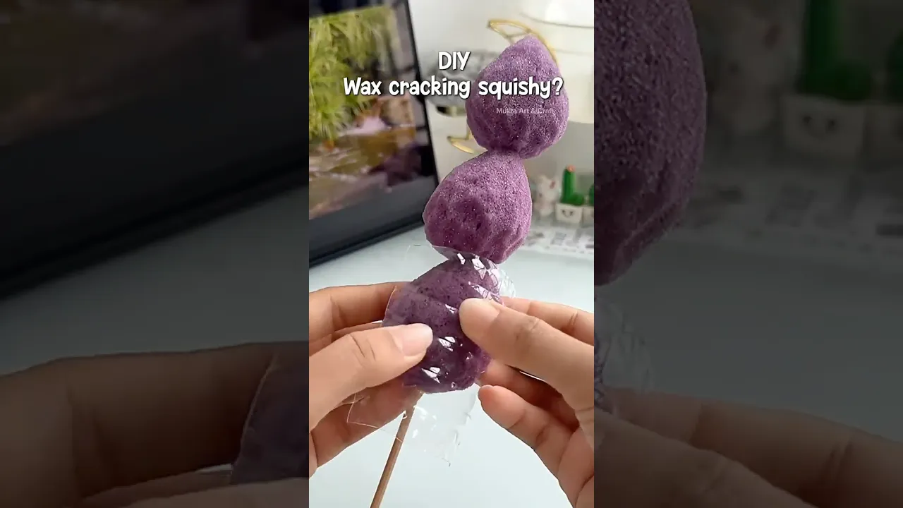 More like sugar cracking ？🍓✨#squishy #diycrafts #satisfying #handmade #youtubeshorts