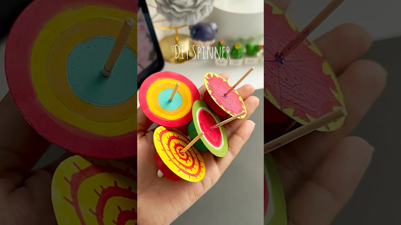 Easy way to make Spinner 🤩✨#shorts #art #diy #muktaartandcraft #youtubeshorts
