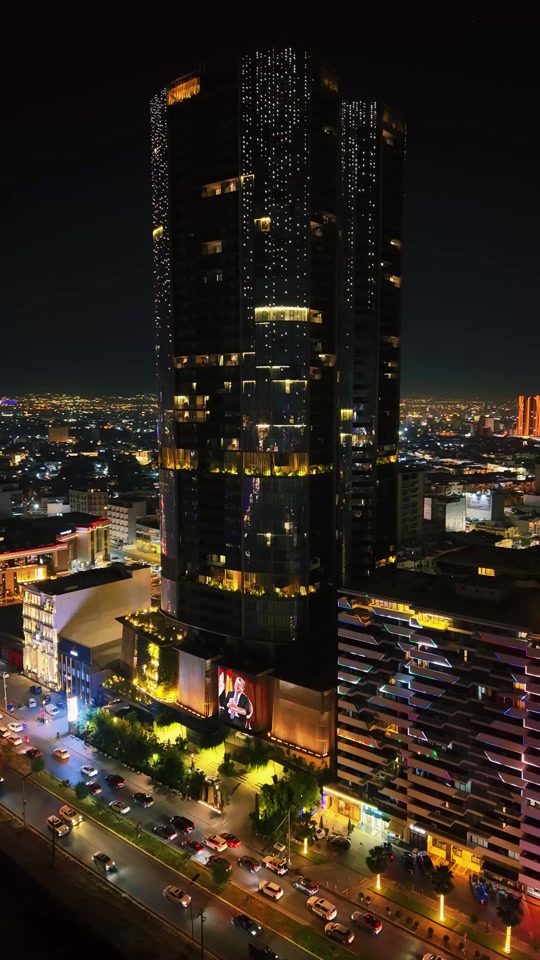 ＂Erbil captures your heart with its ancient soul and welcomes you wit...