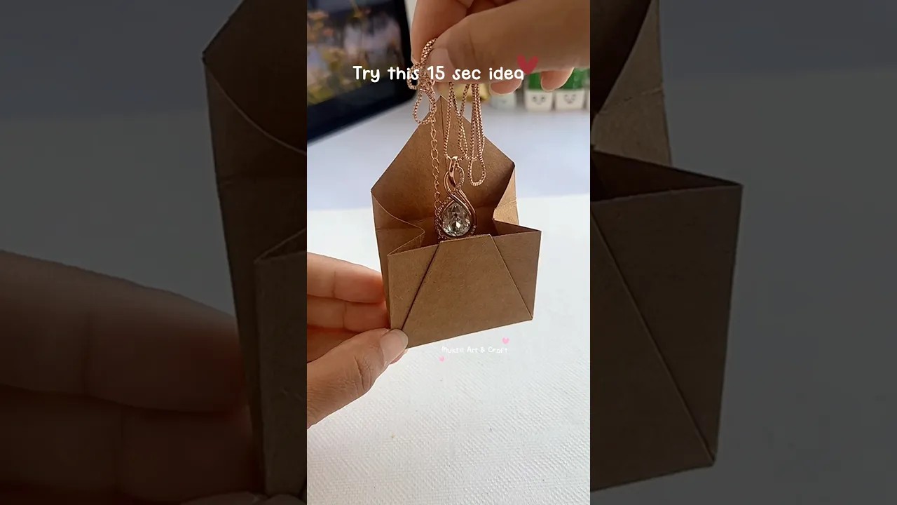 Try this 15 sec gift idea😍🎁✨#shorts #art #diy #muktaartandcraft #youtubeshortsvideo