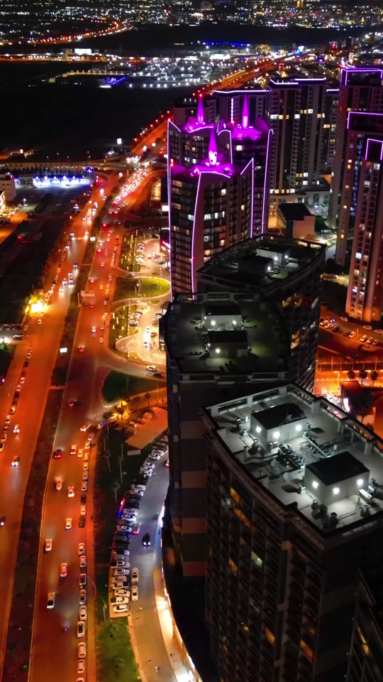 “There’s a rhythm to Erbil city that makes you feel alive.” 🫀 #Erbil ...